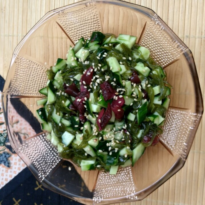 簡単!きゅうりとめかぶの刻み和え